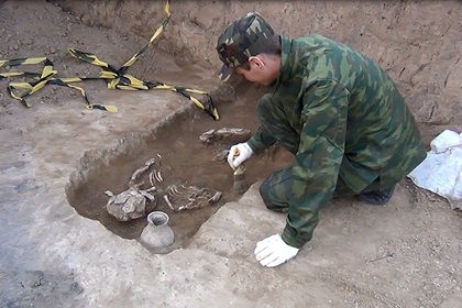 Археологи в азове нашли два древних захоронения