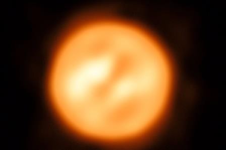 Сделан самый детальный снимок звезды антарес