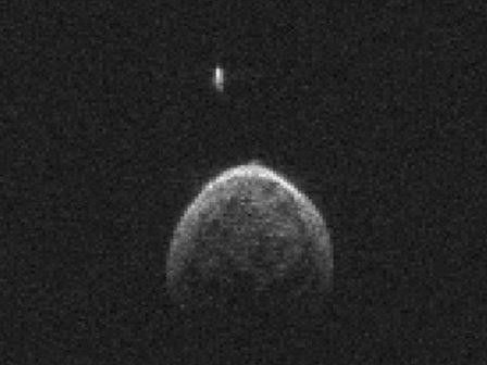 У пролетавшего мимо земли астероида обнаружили спутник