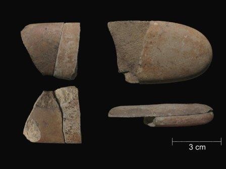 Уже 12 тысяч лет назад возник обычай ритуально ломать предметы