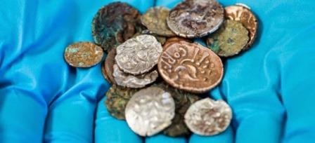 В британии найден клад с монетами римской эпохи и железного века